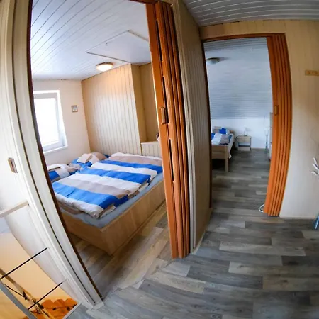 Neronet Apartment
